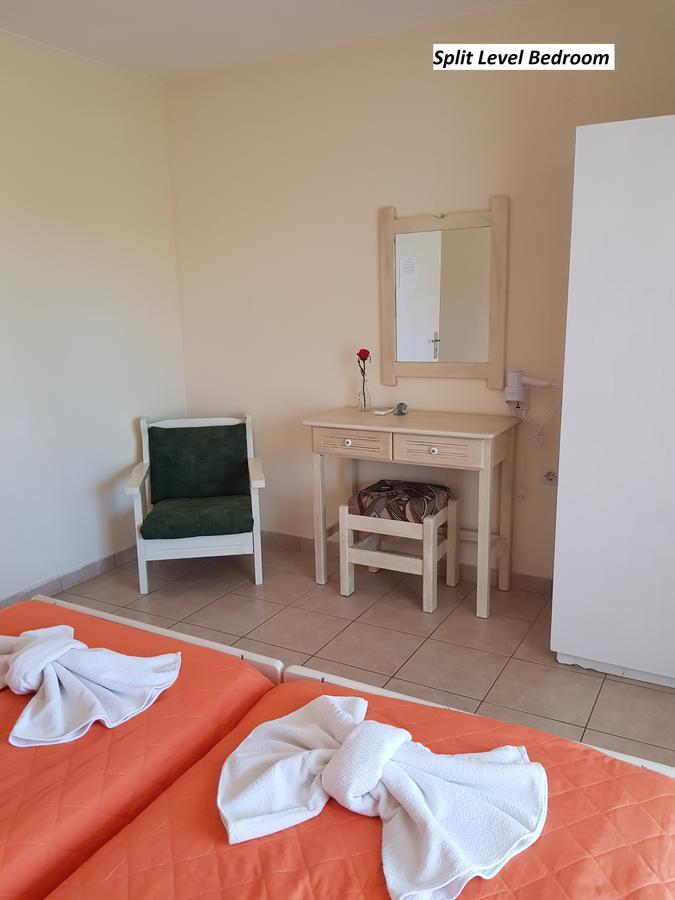 Aparthotel Varvara & Ii